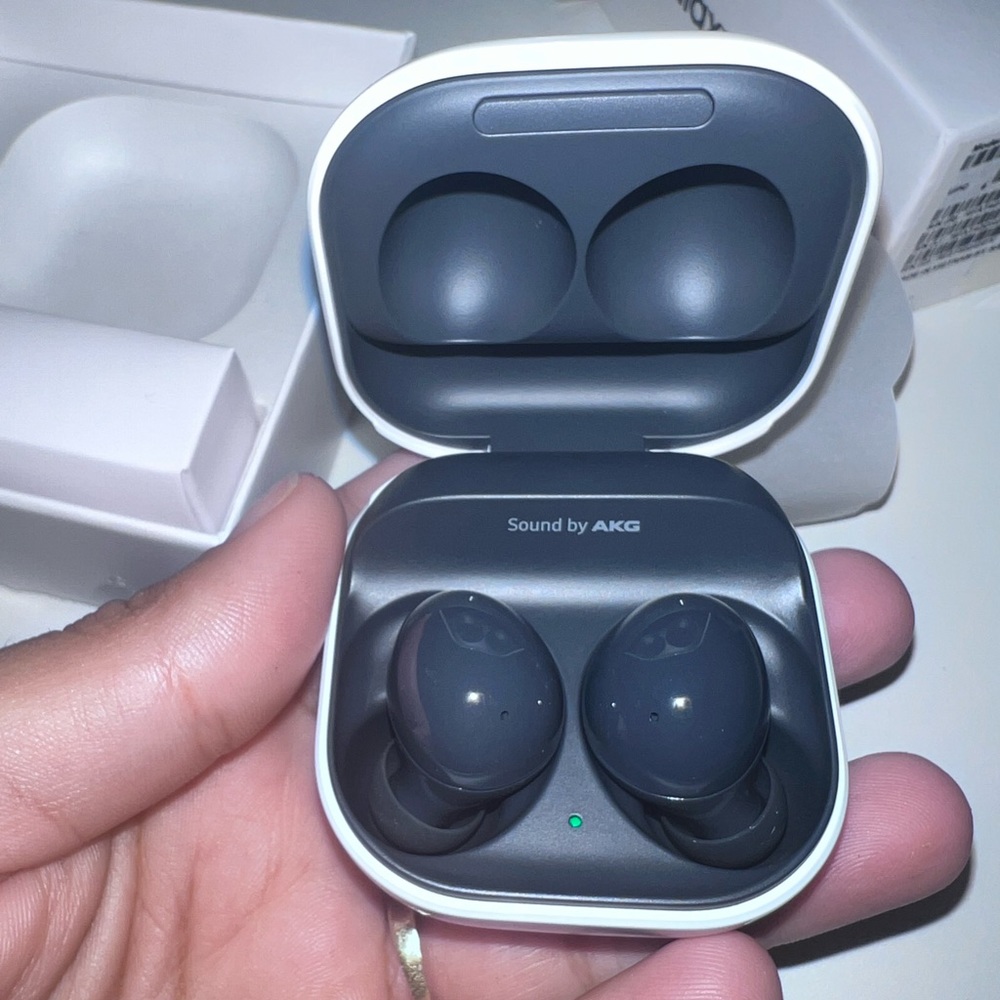 Galaxy buds2 Samsung audio New